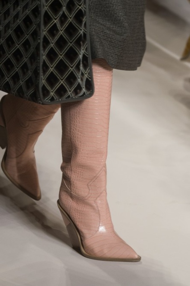 مجموعة “فندي” لموسم خريف وشتاء 2018-2019