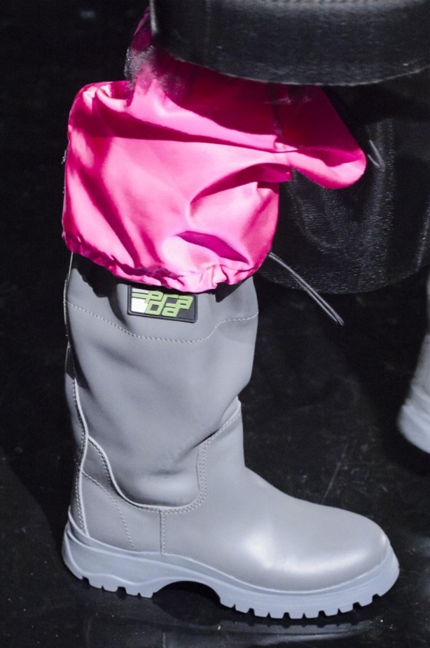 عرض ازياء برادا لخريف وشتاء 2018