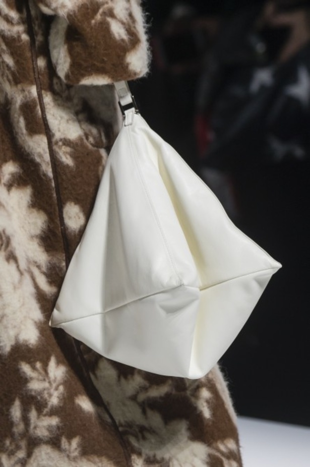 عرض أزياء Jil Sander  لموسمي خريف وشتاء 2018!