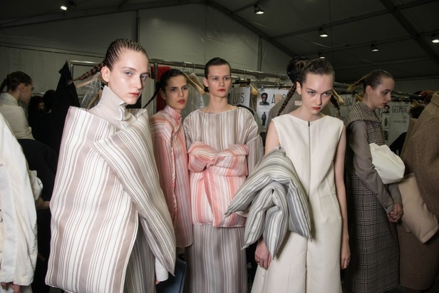 عرض أزياء Jil Sander  لموسمي خريف وشتاء 2018!