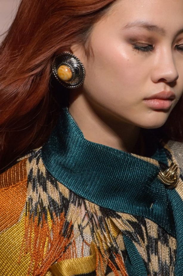 عرض ازياء ايترو لخريف وشتاء 2018