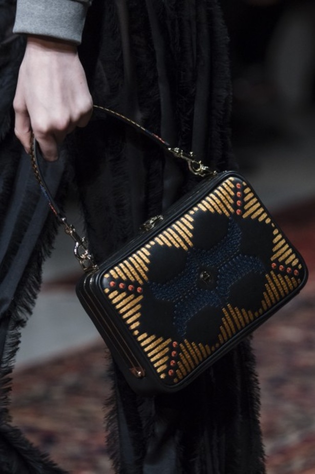 مجموعة Aigner  للألبسة الجاهزة لخريف و شتاء 2018