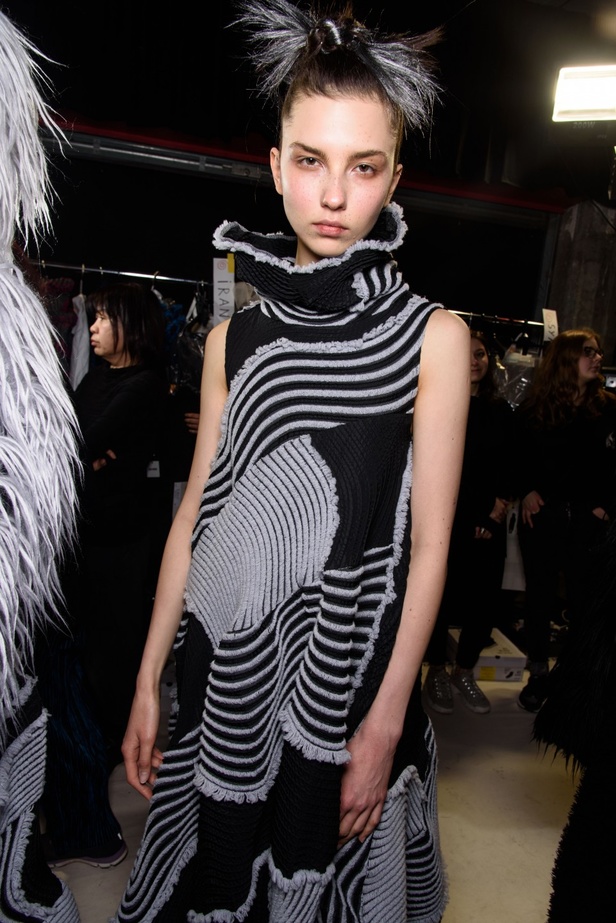  مجموعة Issey Miyake لخريف و شتاء 2018