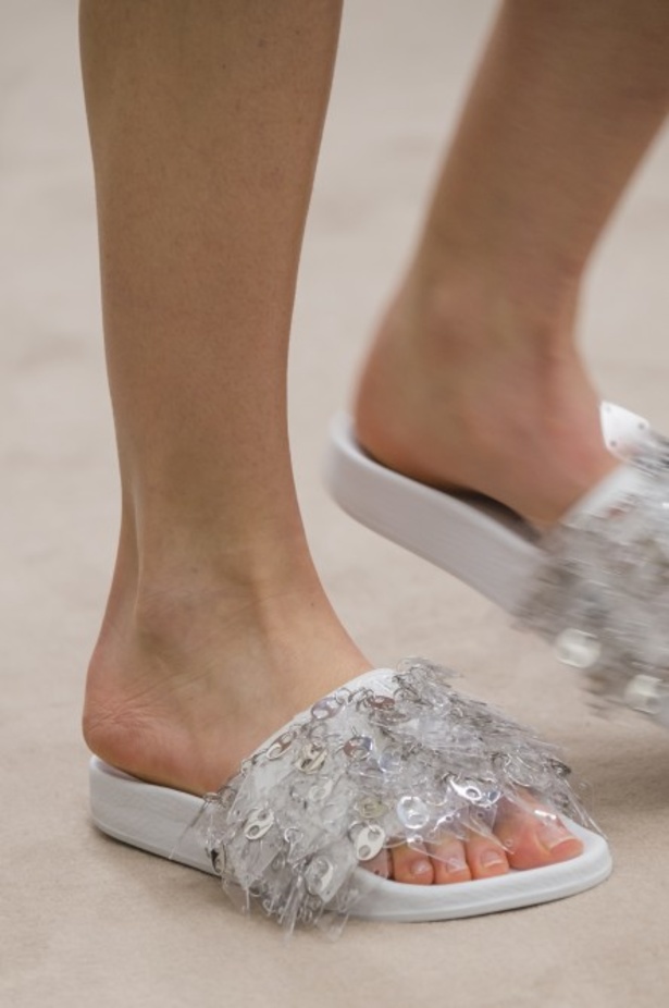 عرض ازياء باكو رابان لخريف وشتاء 2018