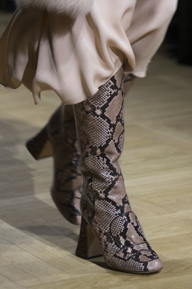 عرض ازياء روشاس لخريف وشتاء 2018