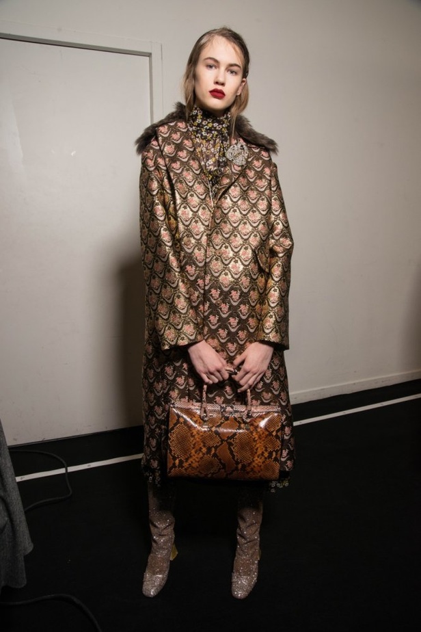 عرض ازياء روشاس لخريف وشتاء 2018