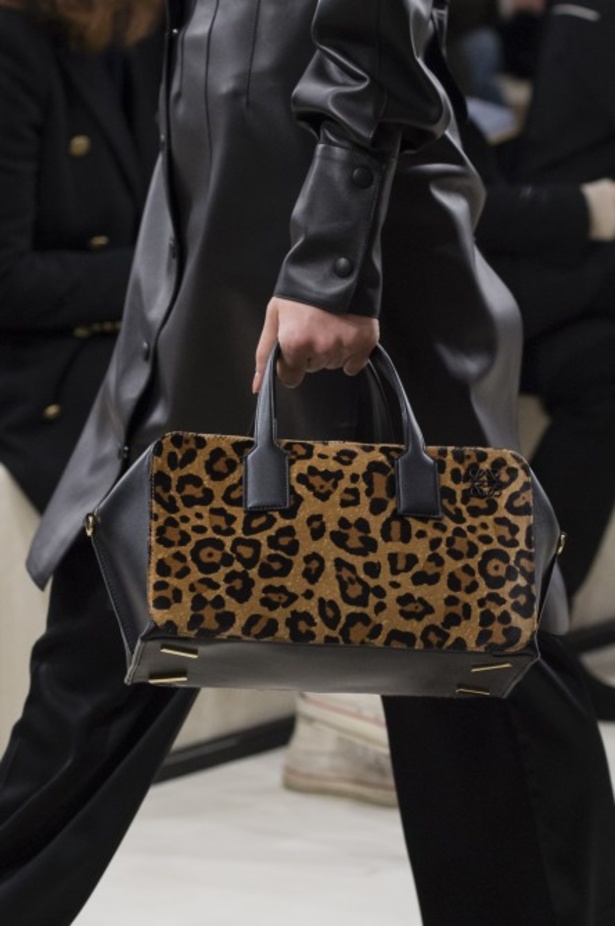 عرض ازياء لويفي لخريف وشتاء 2018