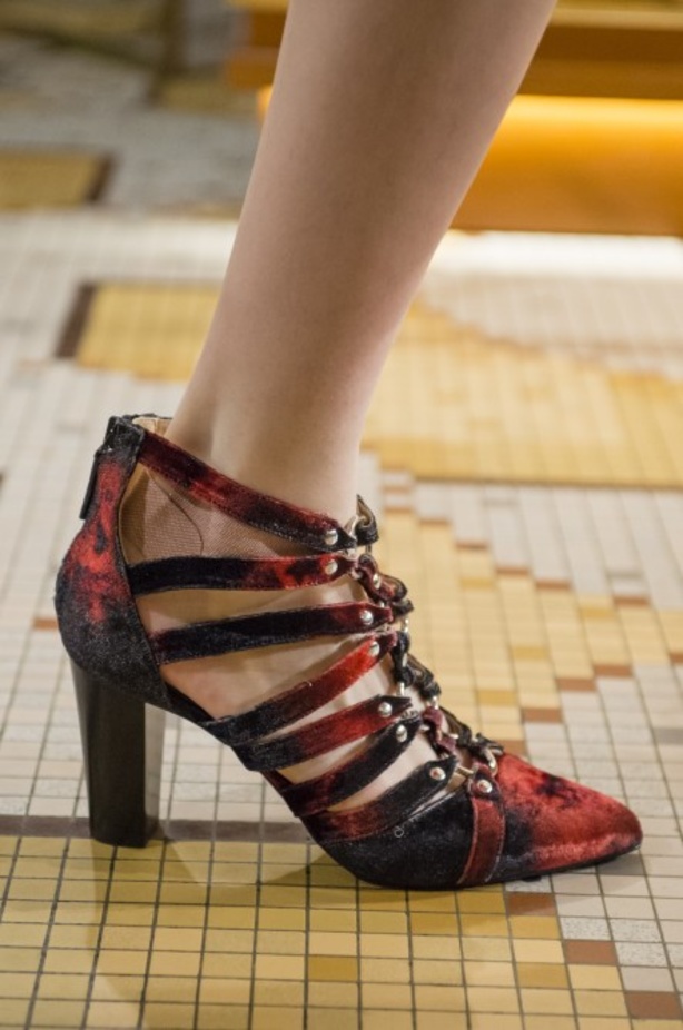 عرض ازياء ألتوزارا لخريف وشتاء 2018