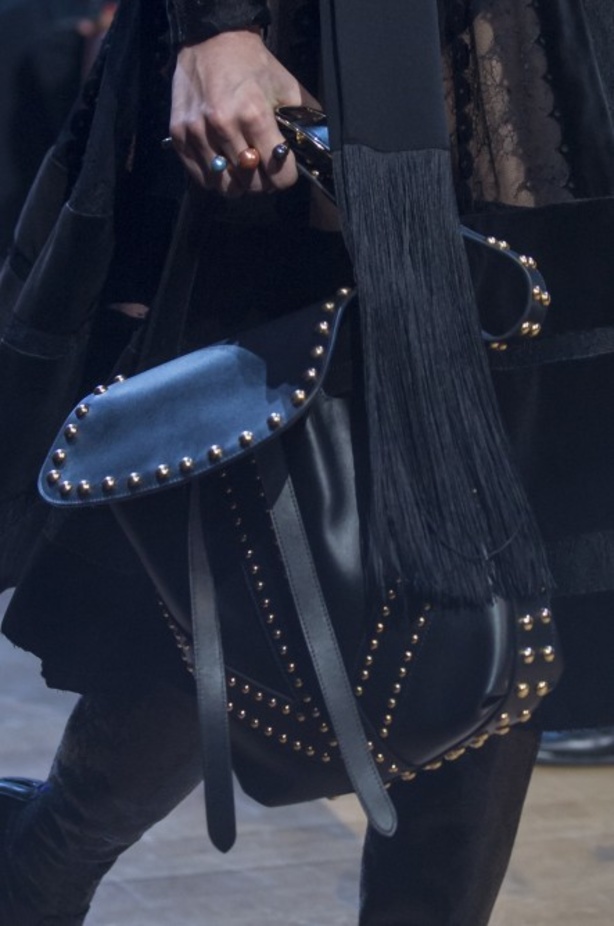 مجموعة ايلي صعب لخريف و شتاء 2018