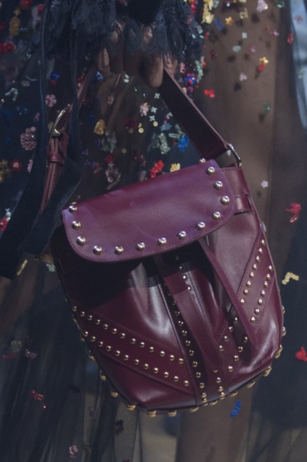 مجموعة ايلي صعب لخريف و شتاء 2018