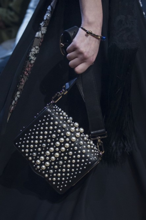 مجموعة ايلي صعب لخريف و شتاء 2018