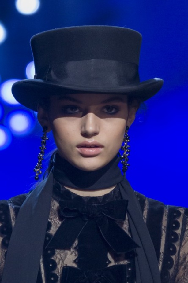 مجموعة ايلي صعب لخريف و شتاء 2018