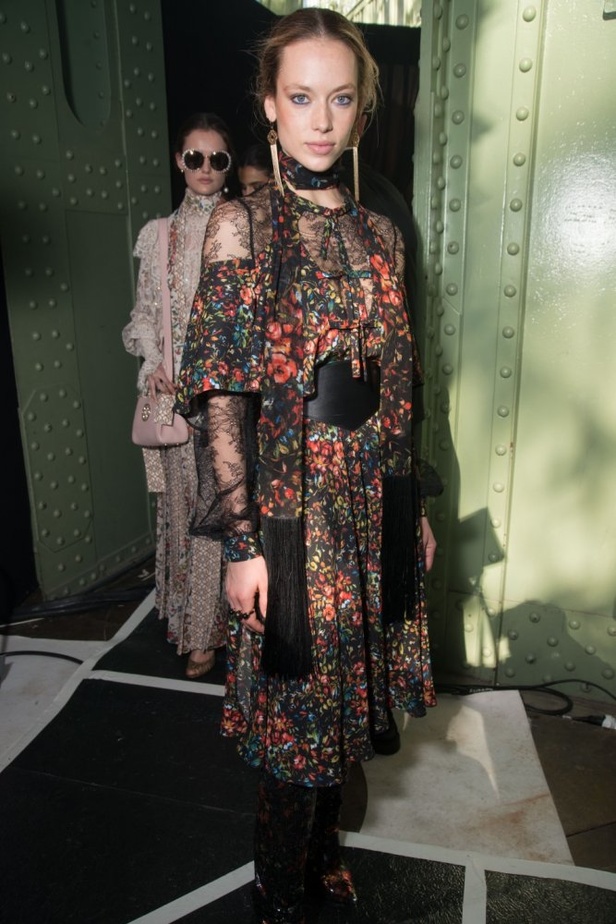 مجموعة ايلي صعب لخريف و شتاء 2018