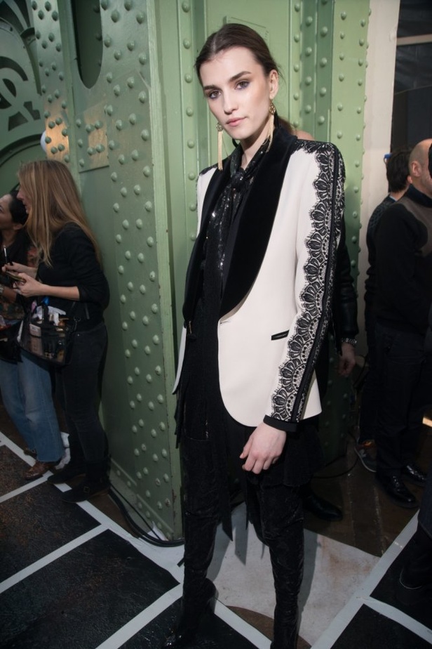 مجموعة ايلي صعب لخريف و شتاء 2018