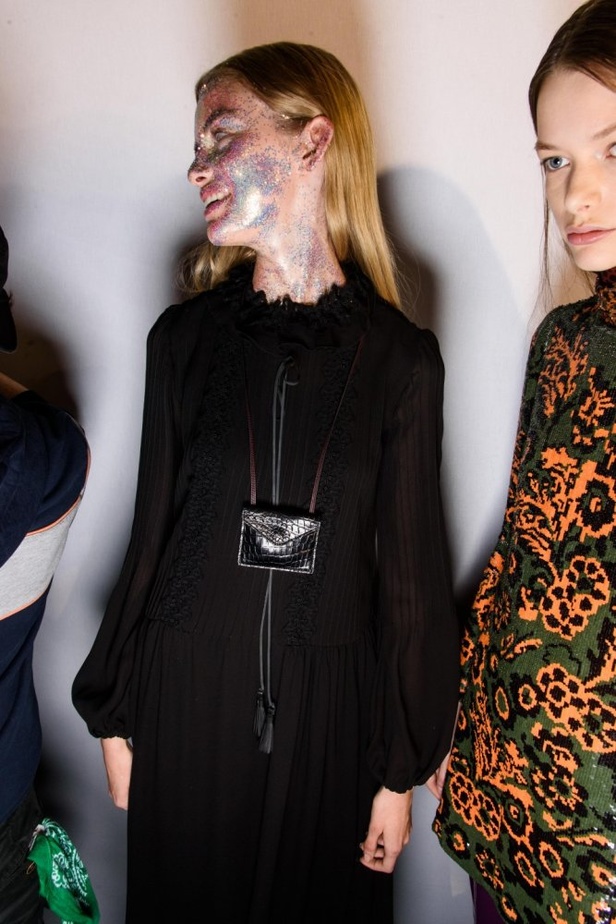 عرض ازياء جيامباتيستا فالي لموسم خريف وشتاء 2018