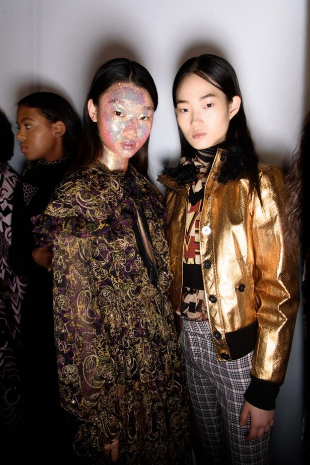 عرض ازياء جيامباتيستا فالي لموسم خريف وشتاء 2018