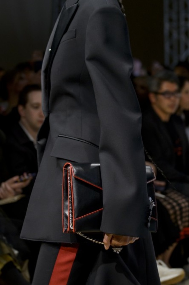 مجموعة Alexander McQueen لخريف و شتاء 2018