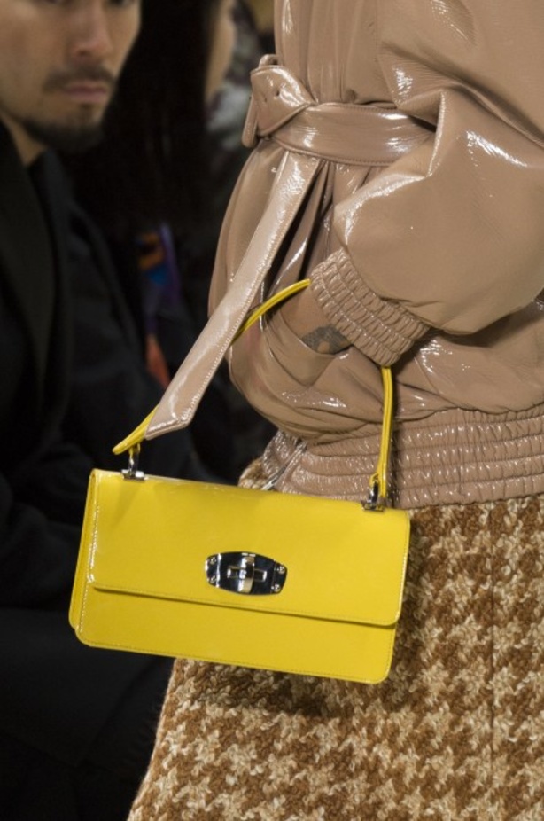 عرض أزياء Miu Miu لخريف وشتاء ٢٠١٨ !