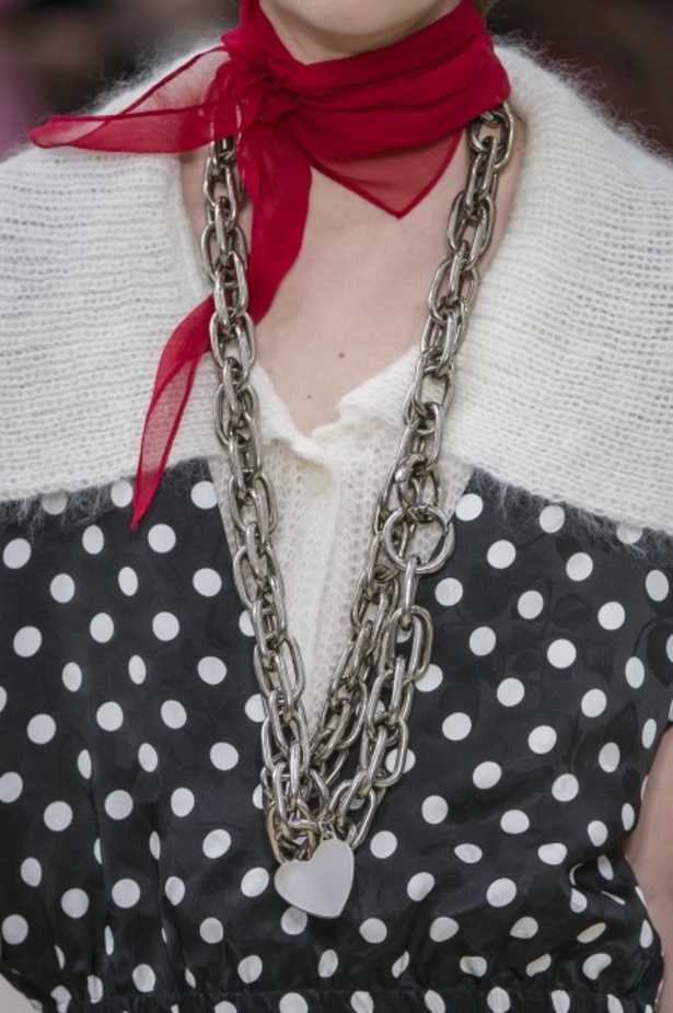 عرض أزياء Miu Miu لخريف وشتاء ٢٠١٨ !