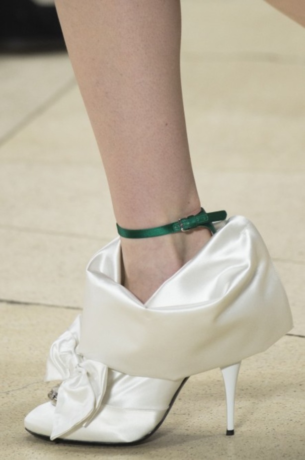 عرض أزياء Miu Miu لخريف وشتاء ٢٠١٨ !