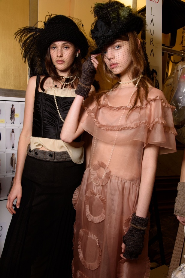 مجموعة “جون غاليانو” لموسم خريف وشتاء 2018-2019