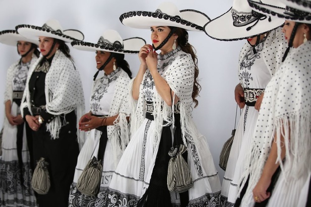 مجموعة ديور كروز 2019... مزيج بين الكلاسيكية والعصرية 