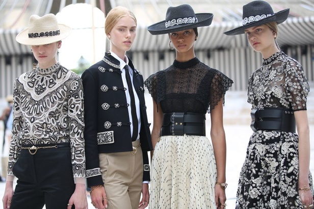 مجموعة ديور كروز 2019... مزيج بين الكلاسيكية والعصرية 