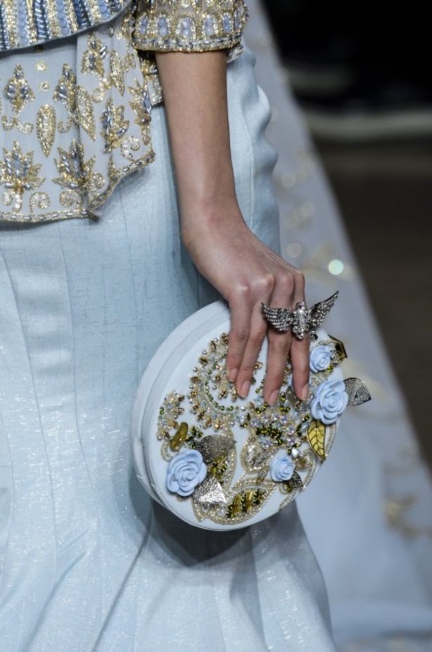 عرض ازياء جروج حقيبة لربيع وصيف 2018