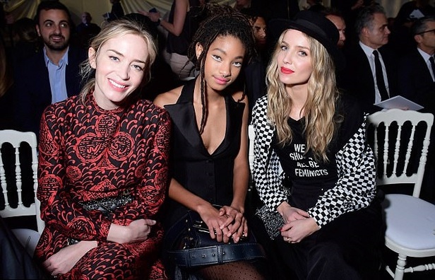 عرض أزياء كريستيان ديور لربيع 2018