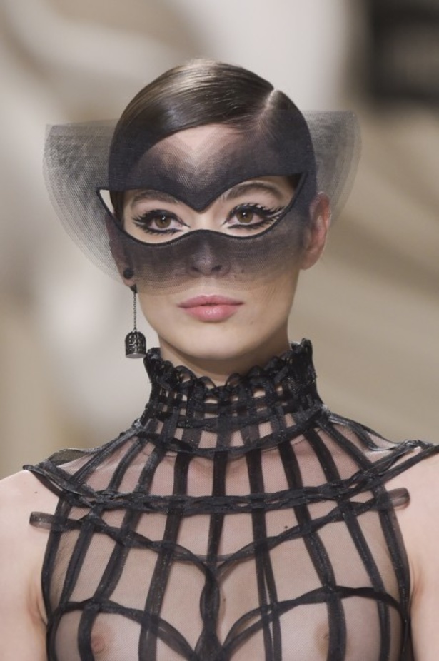 عرض أزياء كريستيان ديور لربيع 2018