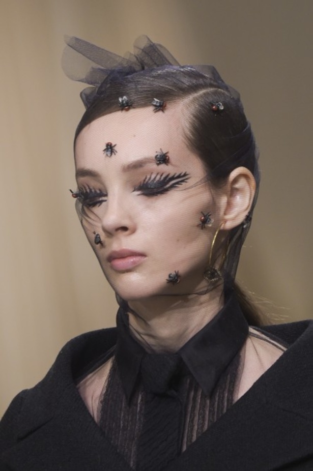 عرض أزياء كريستيان ديور لربيع 2018