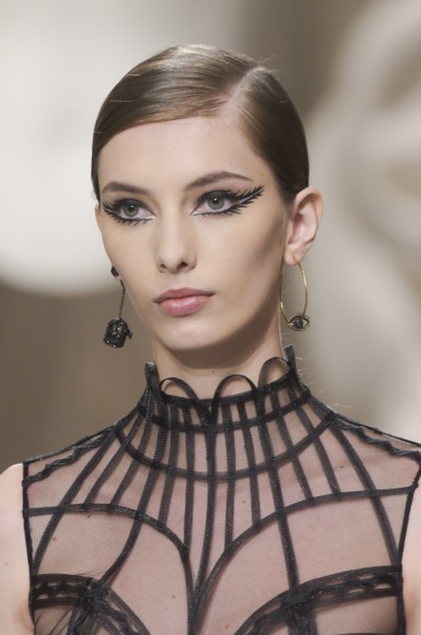 عرض أزياء كريستيان ديور لربيع 2018