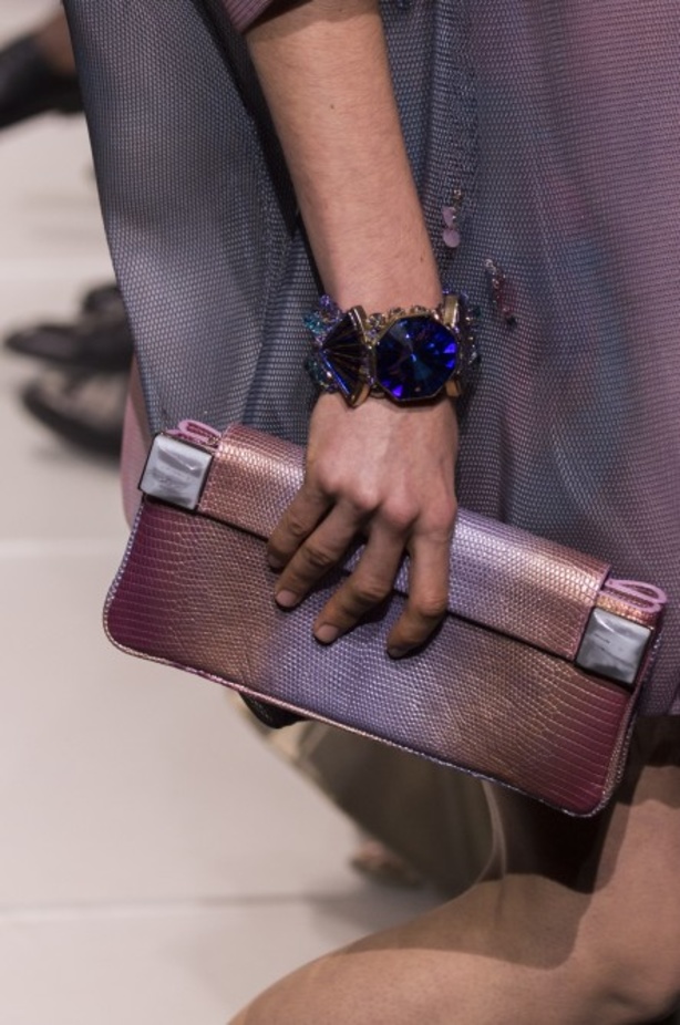 مجموعة Giorgio Armani للهوت كوتور لربيع وصيف 2018