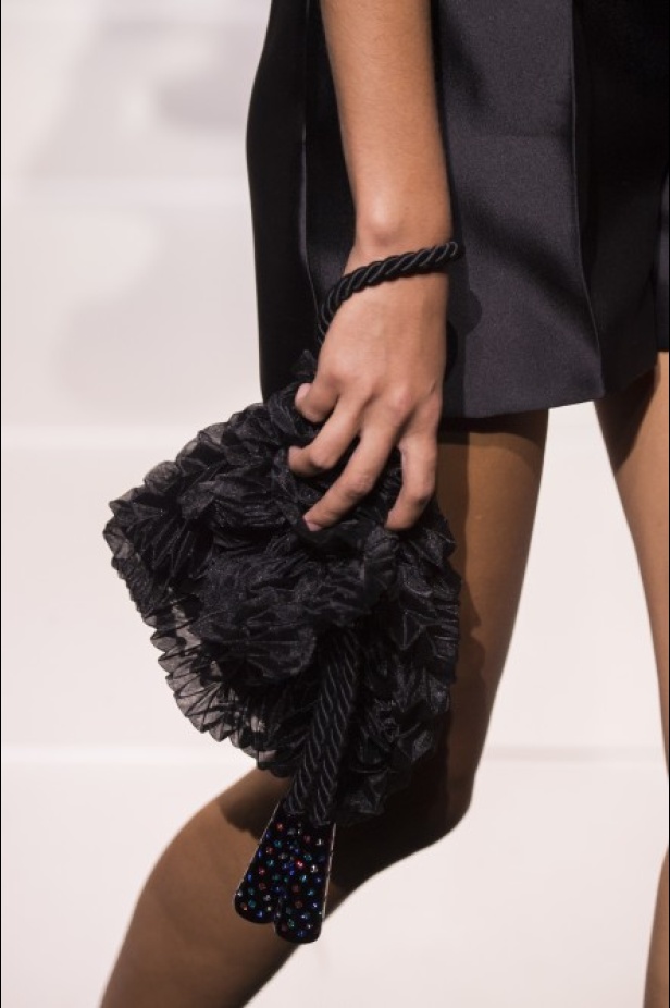 مجموعة Giorgio Armani للهوت كوتور لربيع وصيف 2018