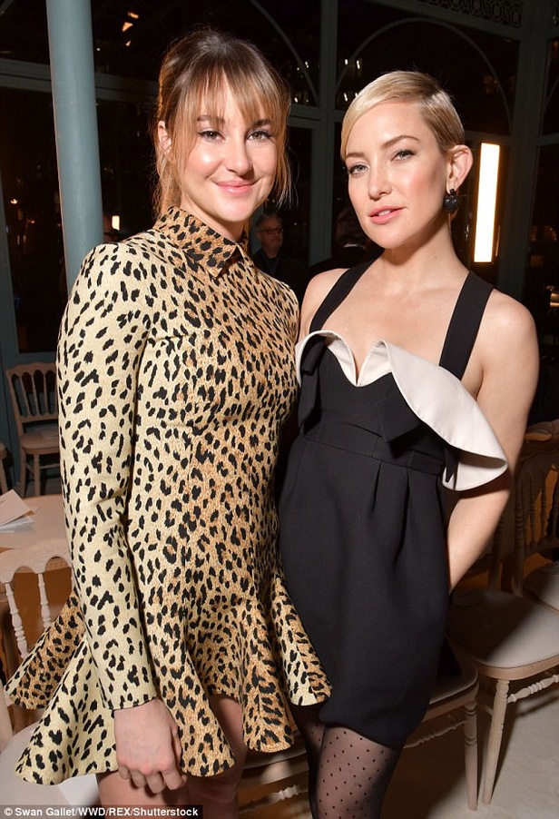 مجموعة فالنتينو للهوت كوتور لموسم ربيع وصيف 2018