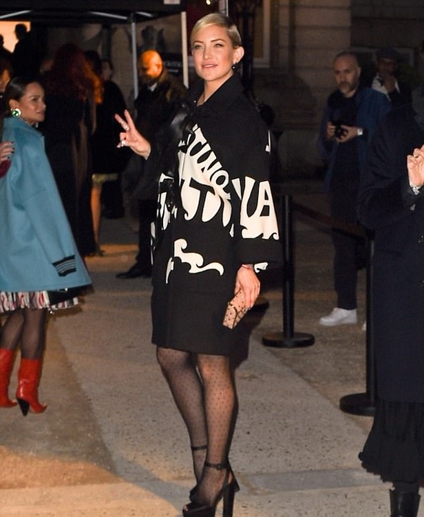 مجموعة فالنتينو للهوت كوتور لموسم ربيع وصيف 2018