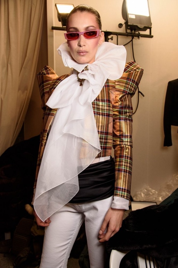 مجموعة Alexandre Vauthier للهوت كوتور لربيع وصيف 2018 