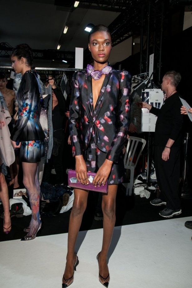 مجموعة Giorgio Armani للهوت كوتور لربيع وصيف 2018