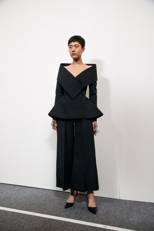 مجموعة Givenchy للهوت كوتور لموسم ربيع وصيف 2018