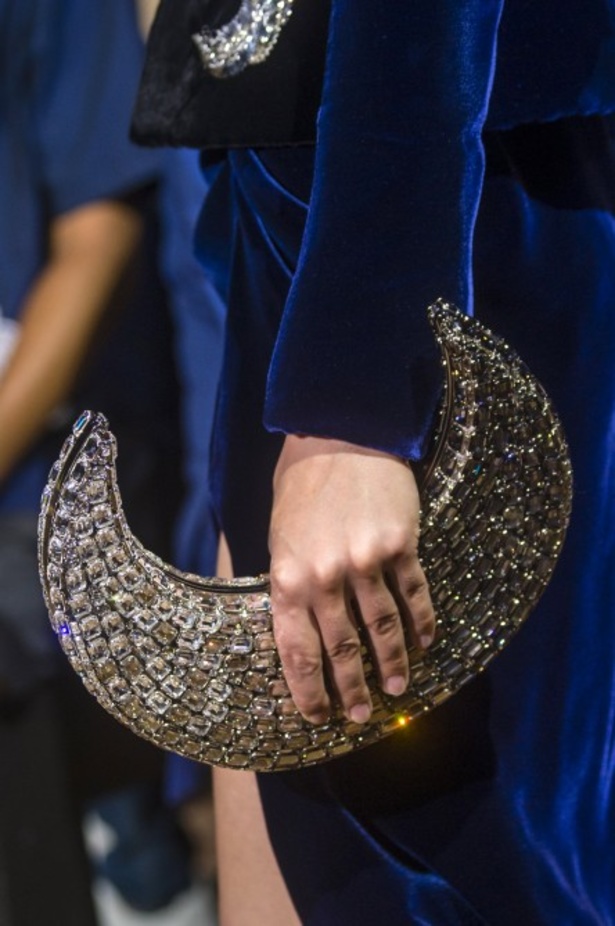 عرض أزياء Schiaparelli لخريف 2018