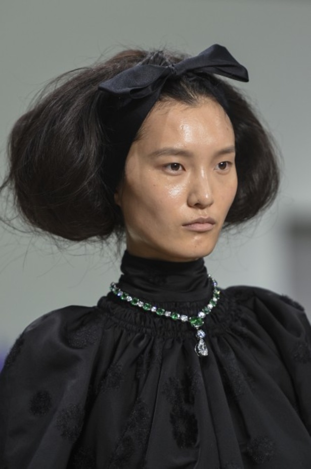 عرض أزياء Giambattista Valli لخريف 2018