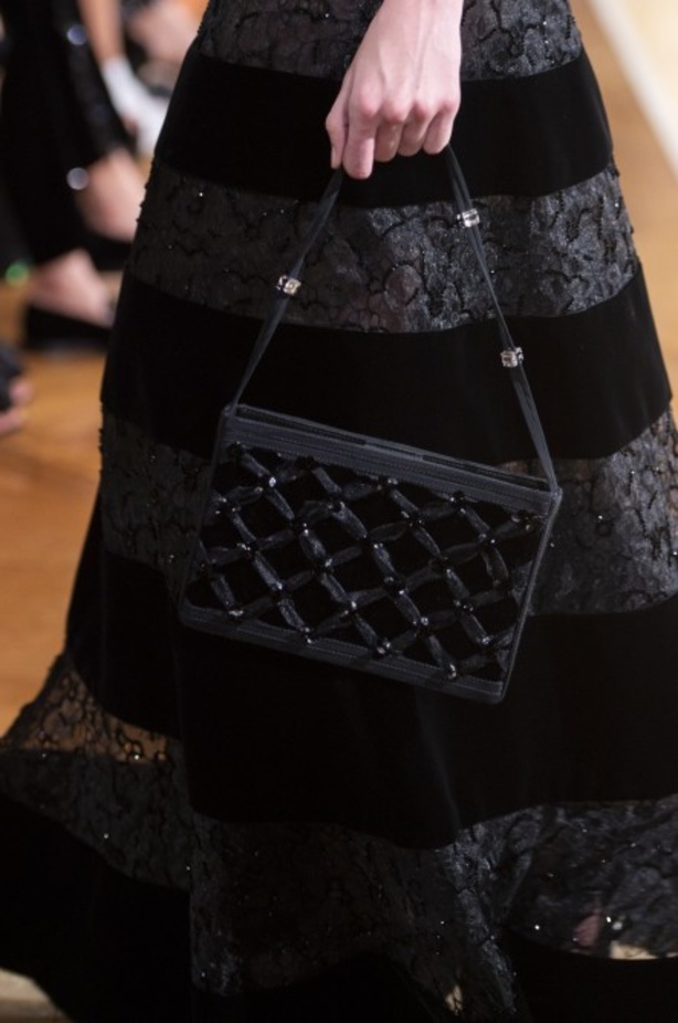 مجموعة Giorgio Armani Prive للأزياء الراقية لخريف 2018 