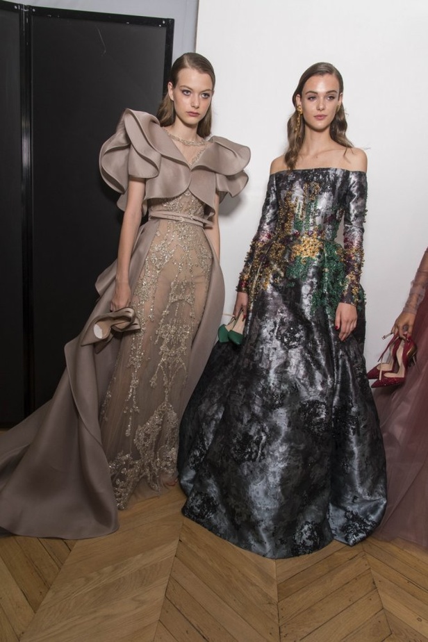 عرض أزياء ايلي صعب لخريف 2018