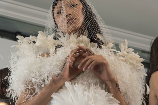 عرض أزياء Giambattista Valli لخريف 2018