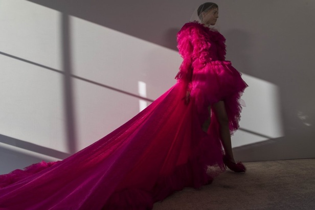 عرض أزياء Giambattista Valli لخريف 2018