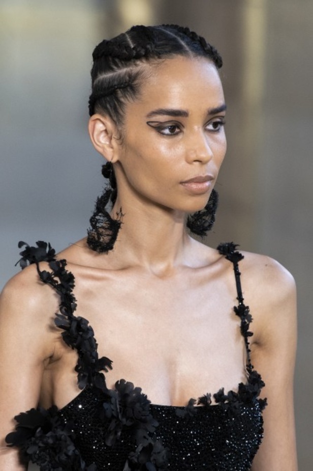 مجموعة Guo Pei للأزياء الفاخرة لخريف ٢٠١٨ !