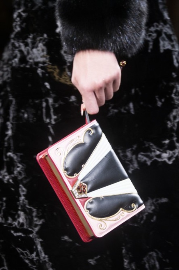 عرض أزياء Fendi لخريف 2018