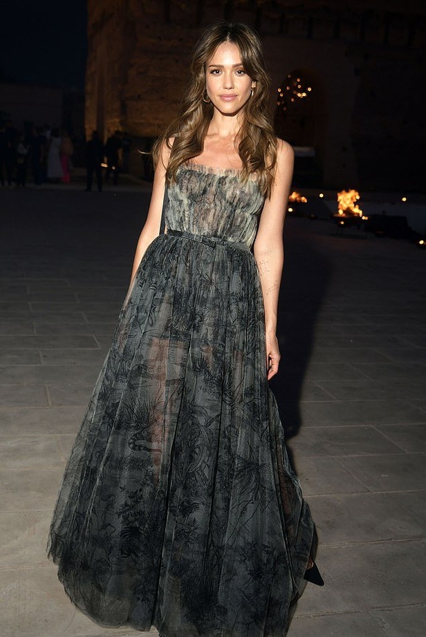 أزياء ديور كروز 2020 أضاءت مراكش.. بمجموعة متميّزة تخطف الأنفاس