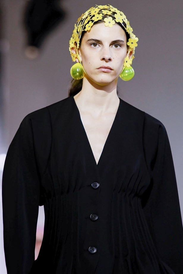 اسبوع الموضة في باريس 2019  مجموعة NINA RICCI الفاخرة  لربيع وصيف 2020