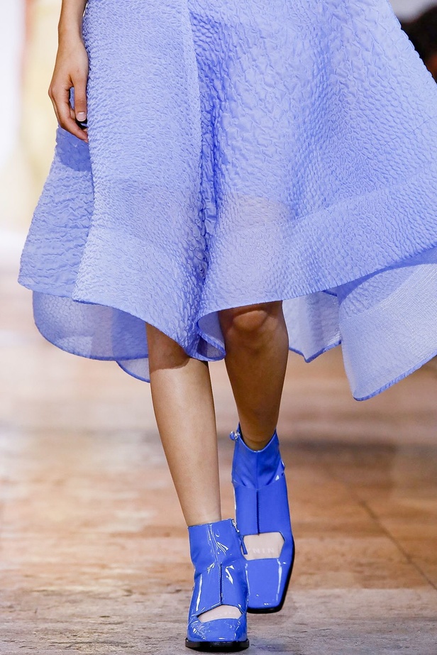 اسبوع الموضة في باريس 2019  مجموعة NINA RICCI الفاخرة  لربيع وصيف 2020